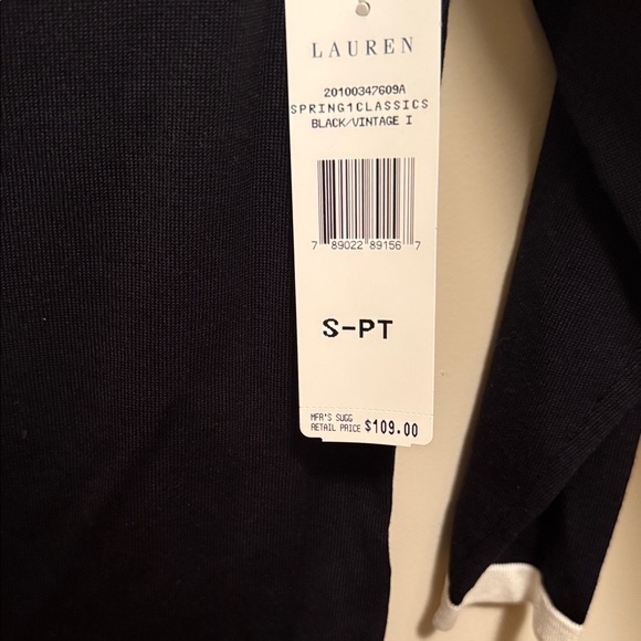 Lauren Ralph Lauren Black Top with White Trim - Picture 2 of 3
